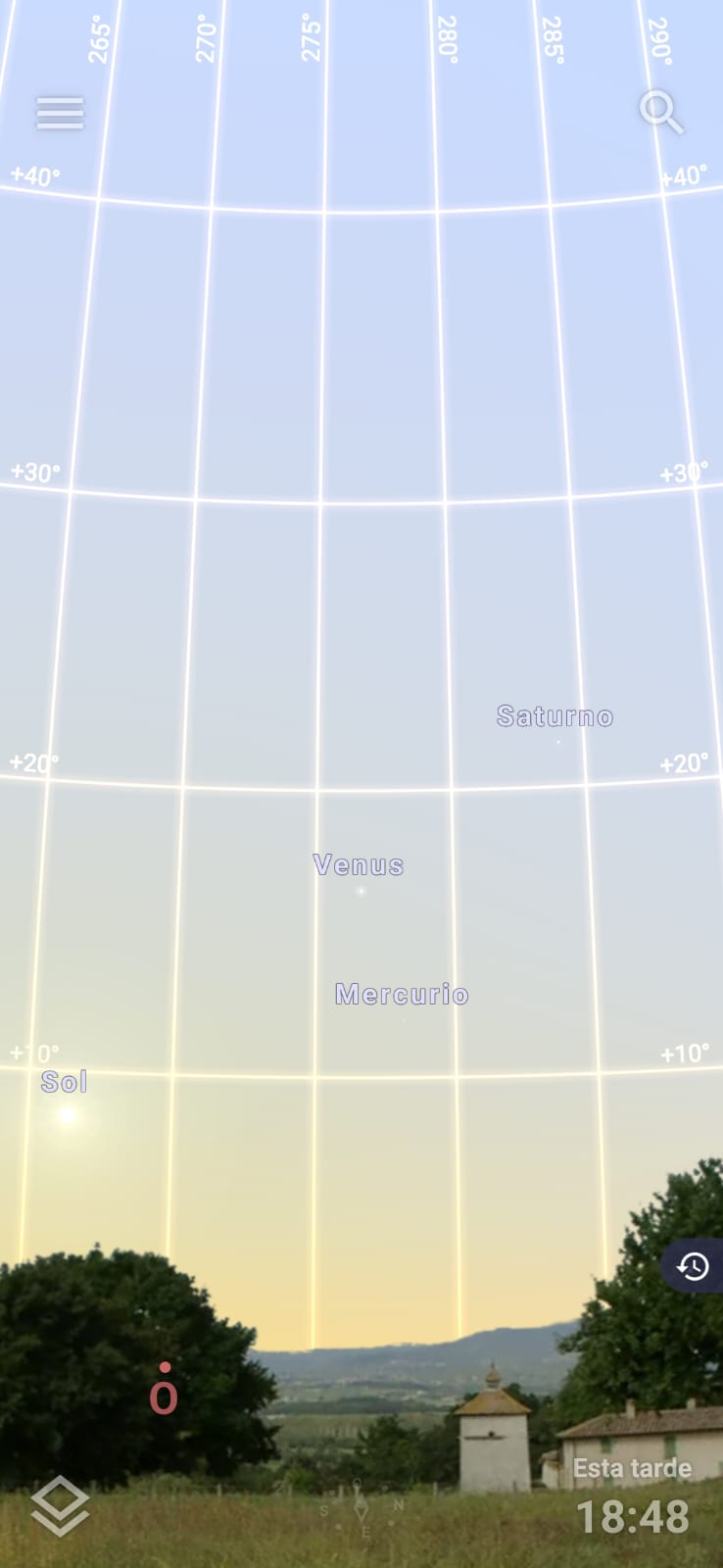 El Sol y algunos planetas antes del anochecer